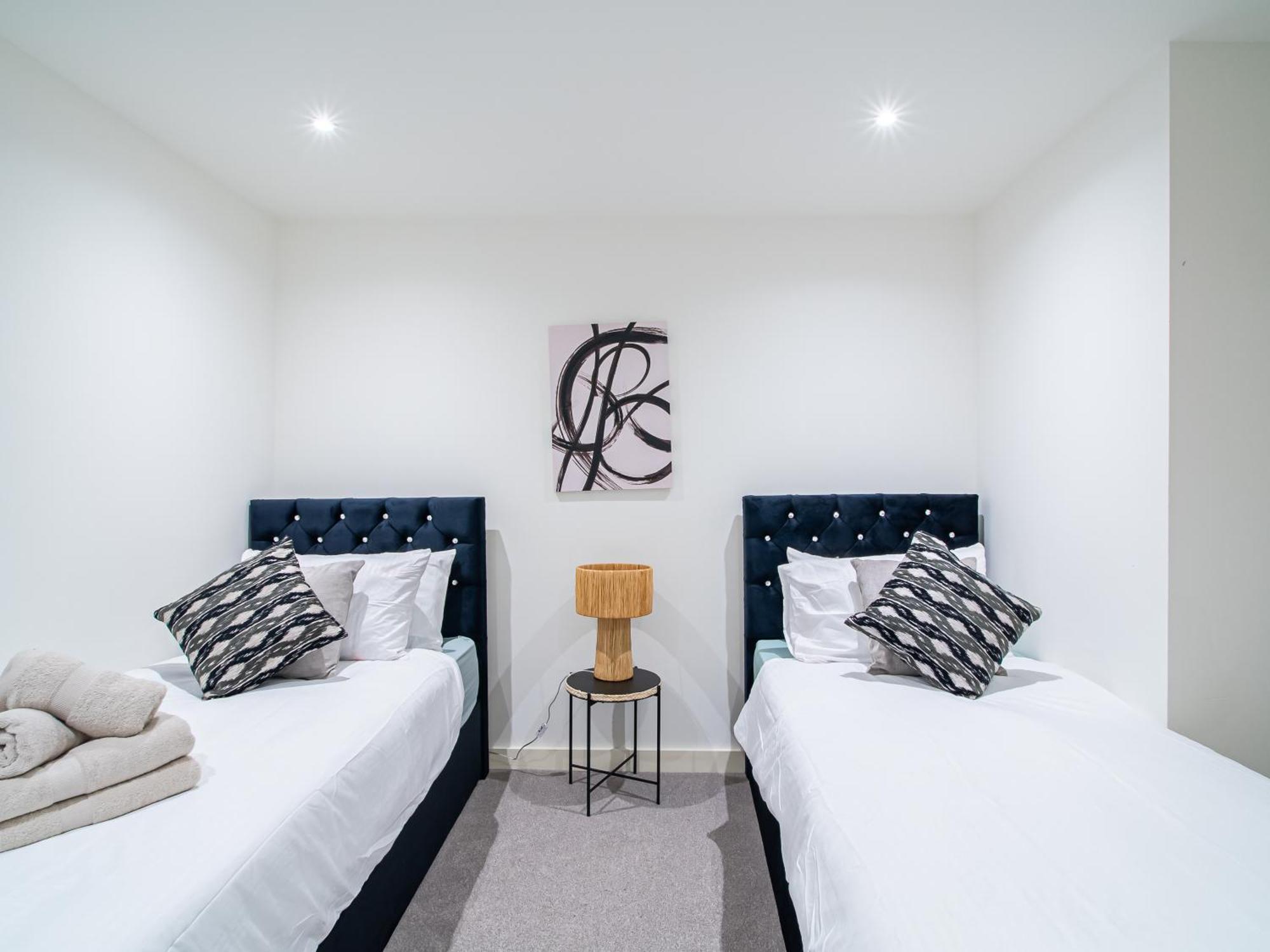 2-Bedroom With Breathtaking Views In Holmfirth Village, ฮัดเดอร์สฟิลด์ ภายนอก รูปภาพ