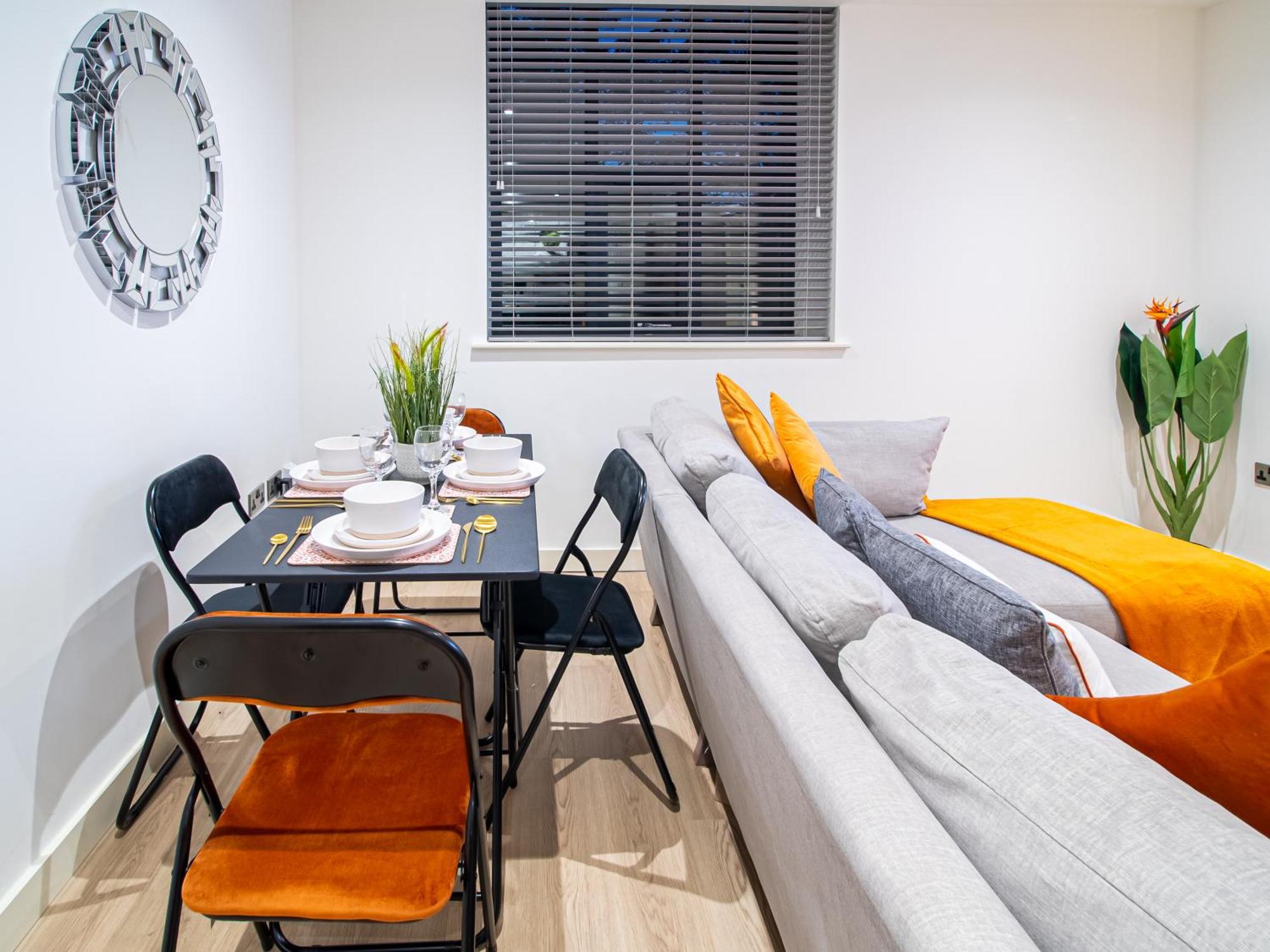 2-Bedroom With Breathtaking Views In Holmfirth Village, ฮัดเดอร์สฟิลด์ ภายนอก รูปภาพ